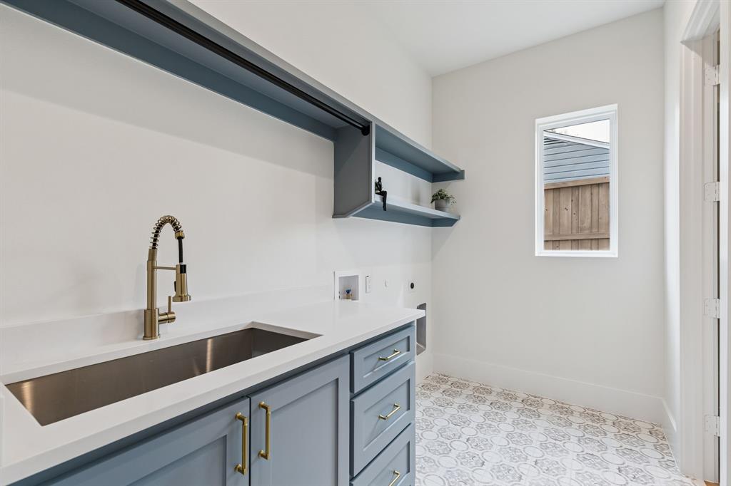 Shore Crest Terrace - Residential