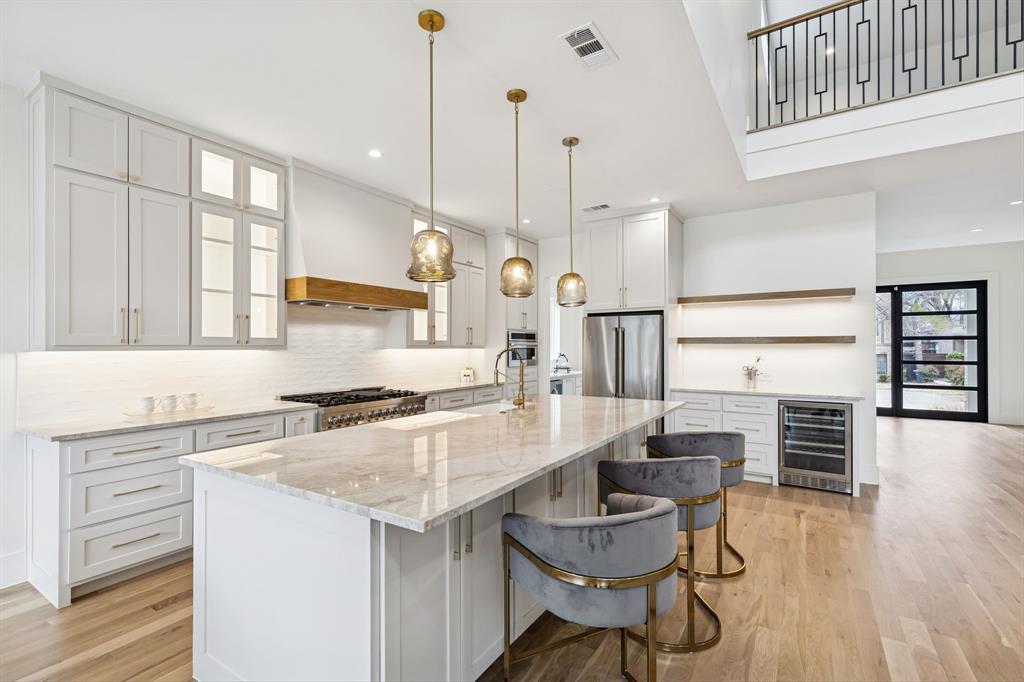 Shore Crest Terrace - Residential