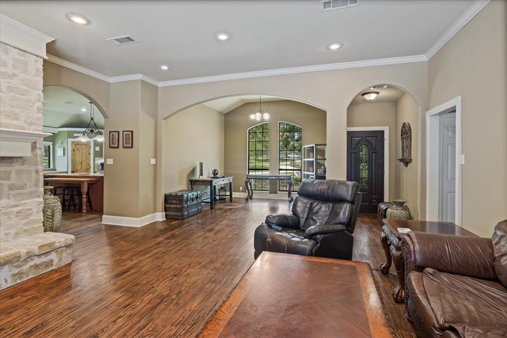 162 Shady Oaks Circle