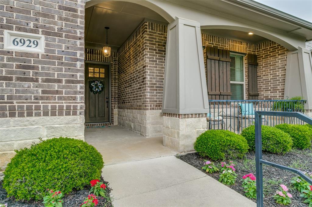 6929 Heather Lane