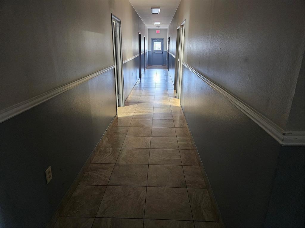 COLLEGE PARK PRO BLDG VENTURE - Commercial Sale