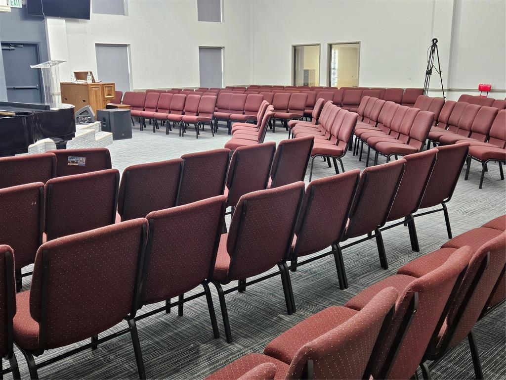 COLLEGE PARK PRO BLDG VENTURE - Commercial Sale