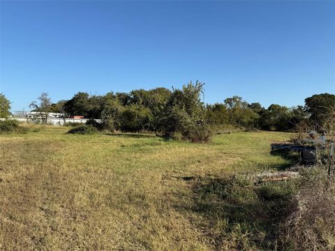 Tiny photo for 1633 Kay Lane, Reno, TX 76020 (MLS # 21101765)