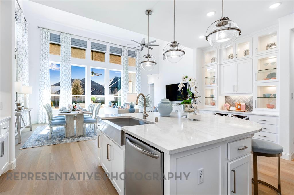 840 Heatherbrook Drive