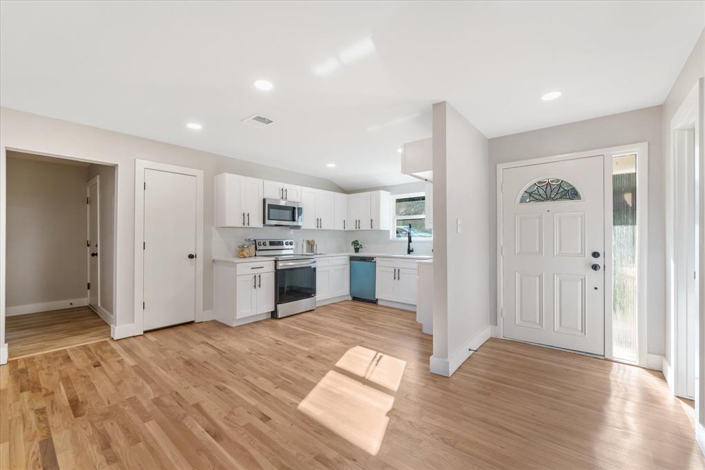 1216 Briarwood Boulevard