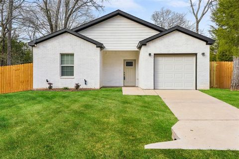 102 Buffalo Springs Road Mabank TX 75156