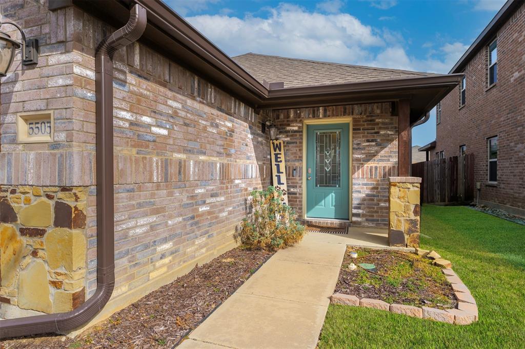 Waterfront Enchanted Bay Fwy - Residential