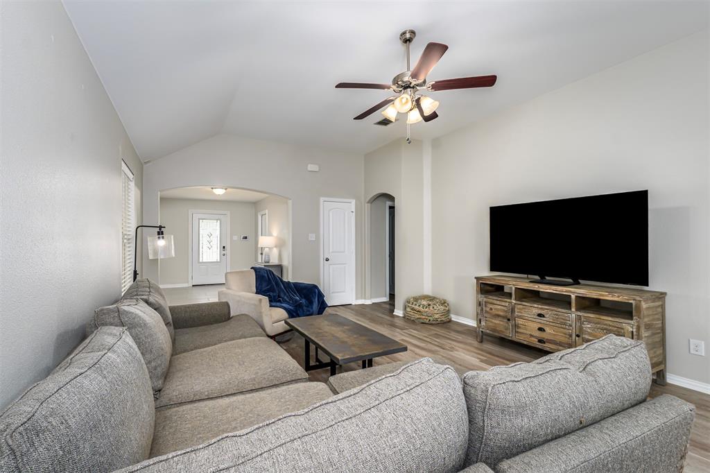 Waterfront Enchanted Bay Fwy - Residential