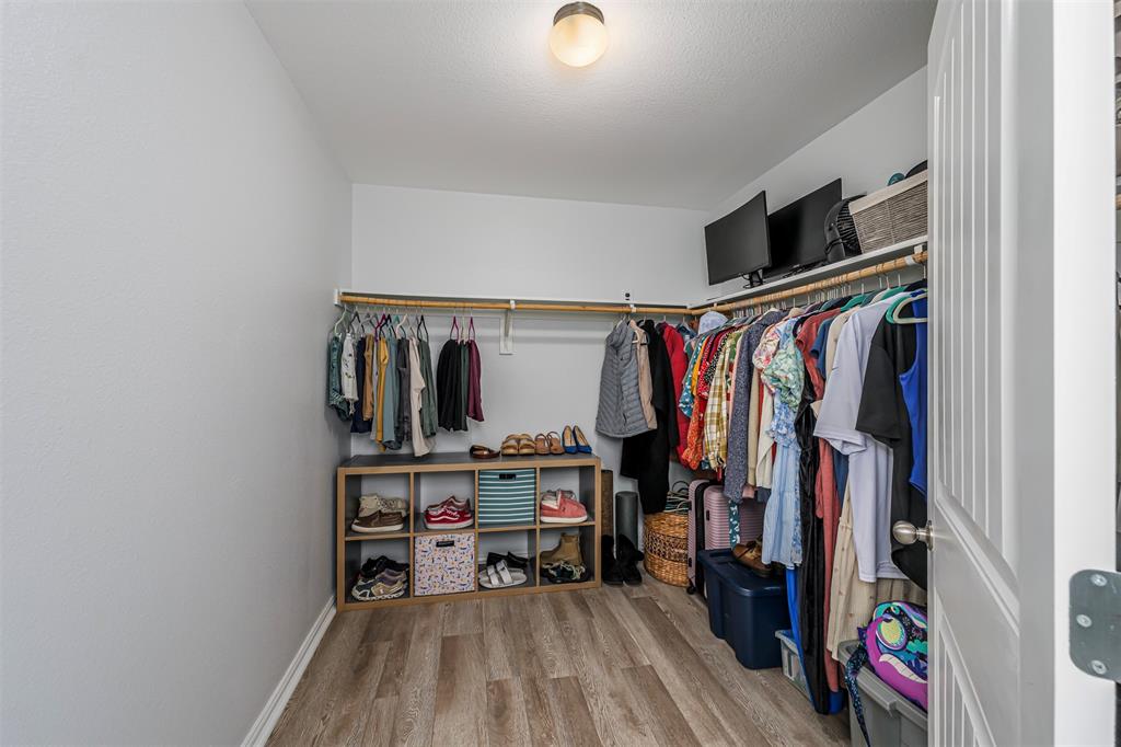 Waterfront Enchanted Bay Fwy - Residential