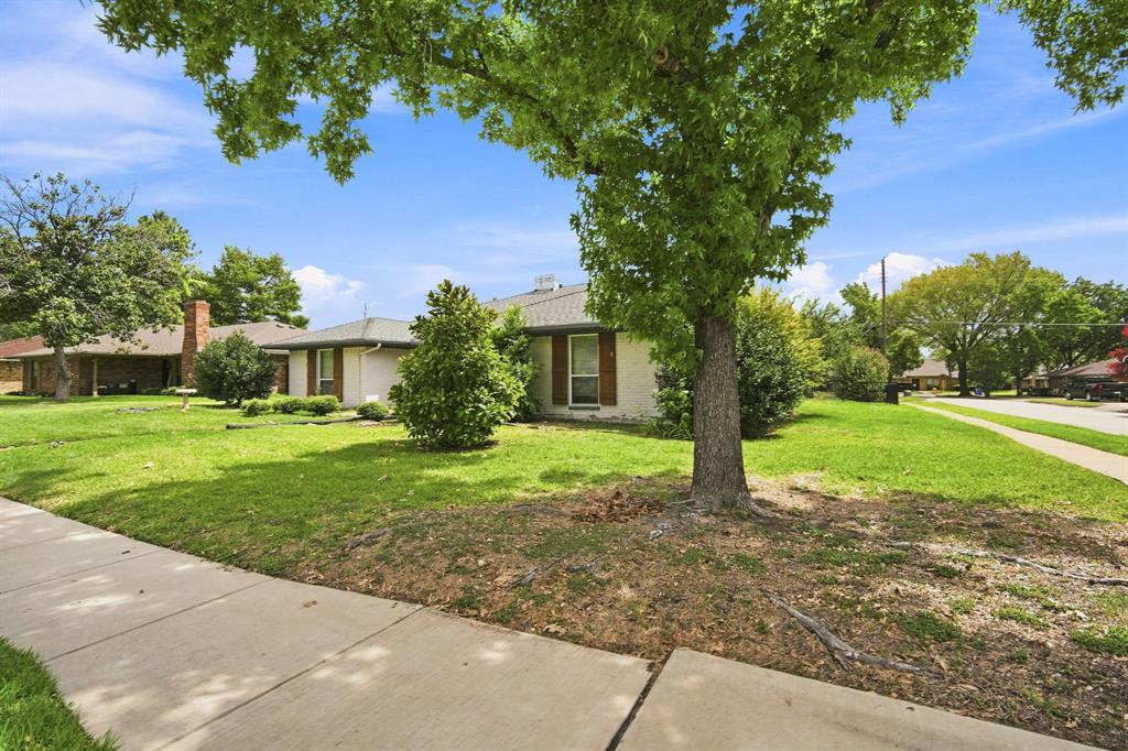 2005 Yorkstown Drive