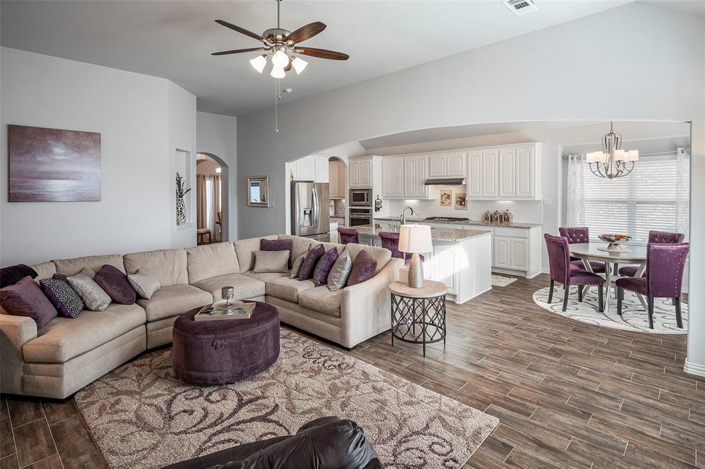 Sutton Fields Ph - Residential