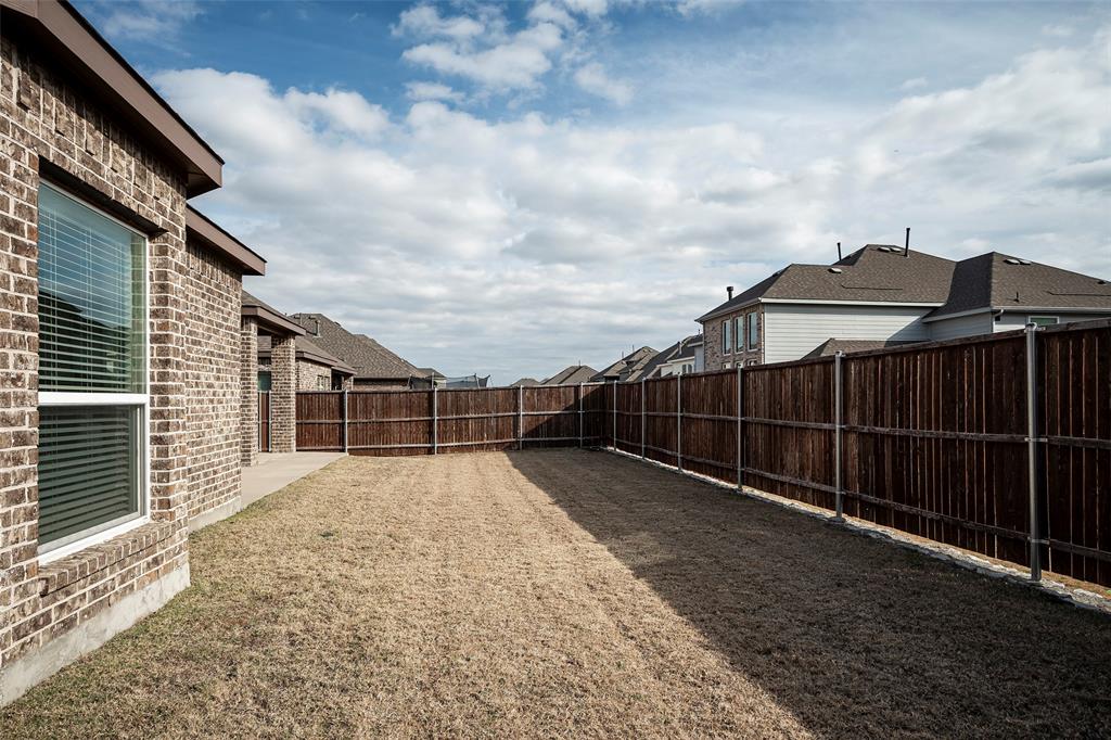 Sutton Fields Ph - Residential