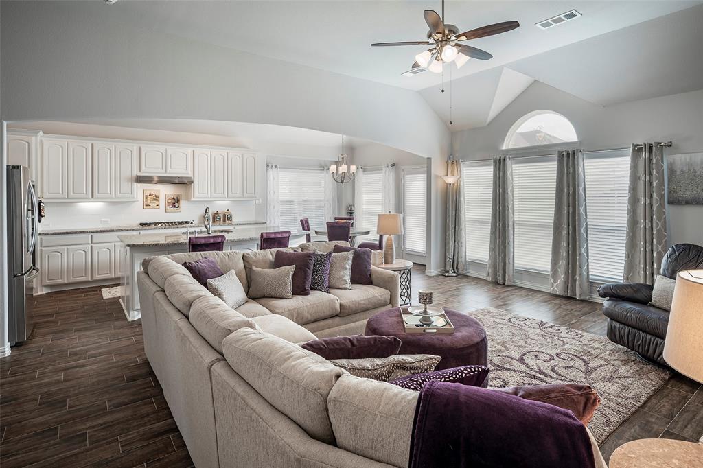 Sutton Fields Ph - Residential