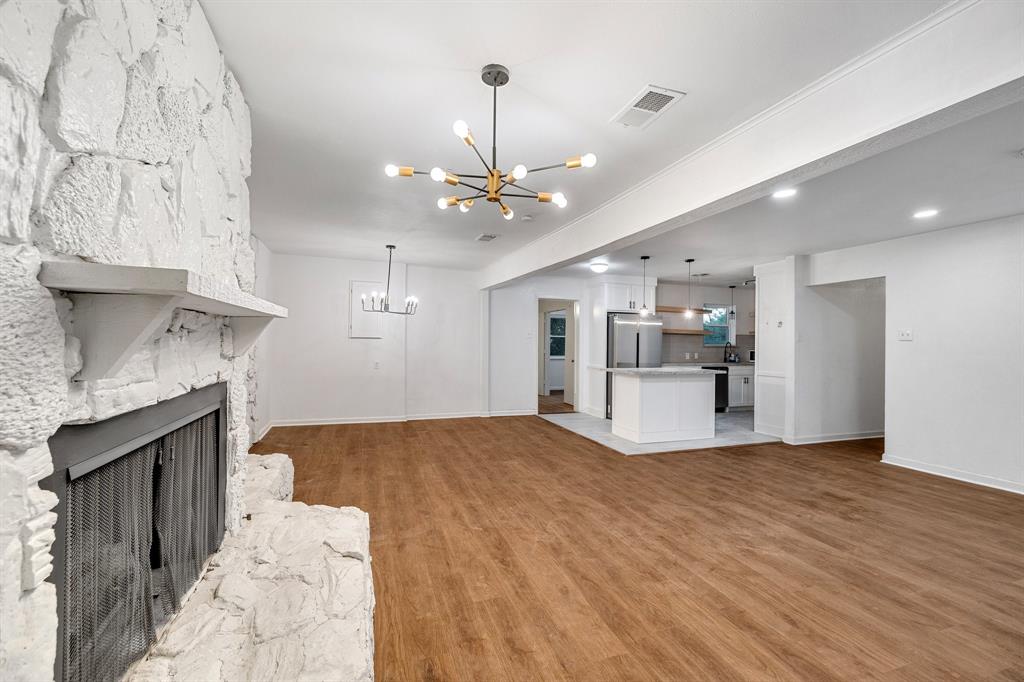 White Settlement, Texas 76108, United States, 3 Bedrooms Bedrooms, ,2 BathroomsBathrooms,Residential,Active,19628