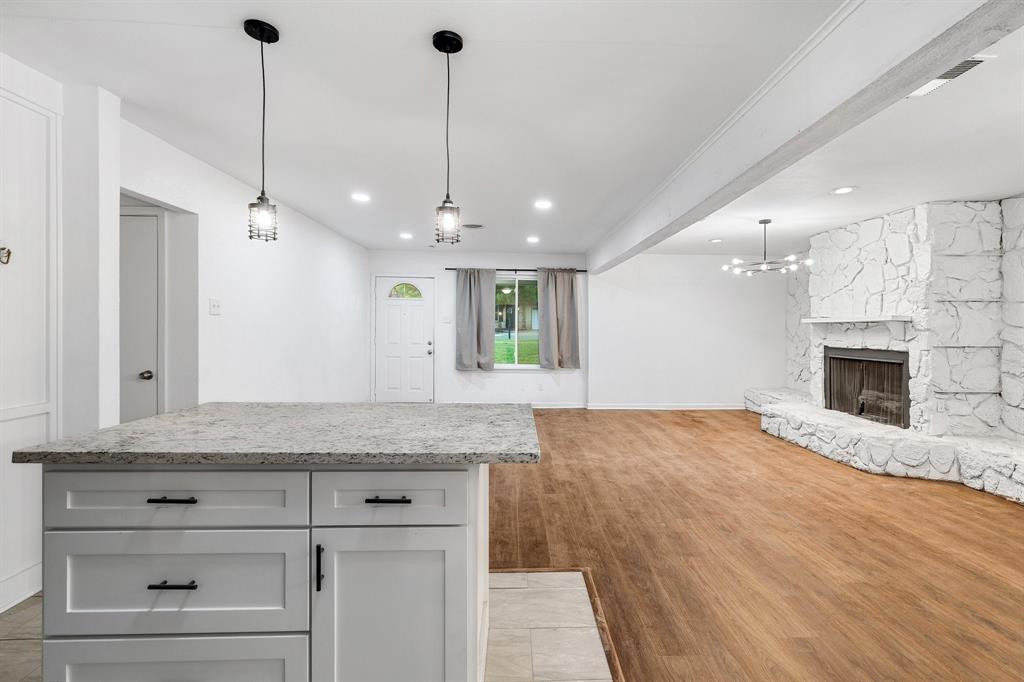 White Settlement, Texas 76108, United States, 3 Bedrooms Bedrooms, ,2 BathroomsBathrooms,Residential,Active,19628