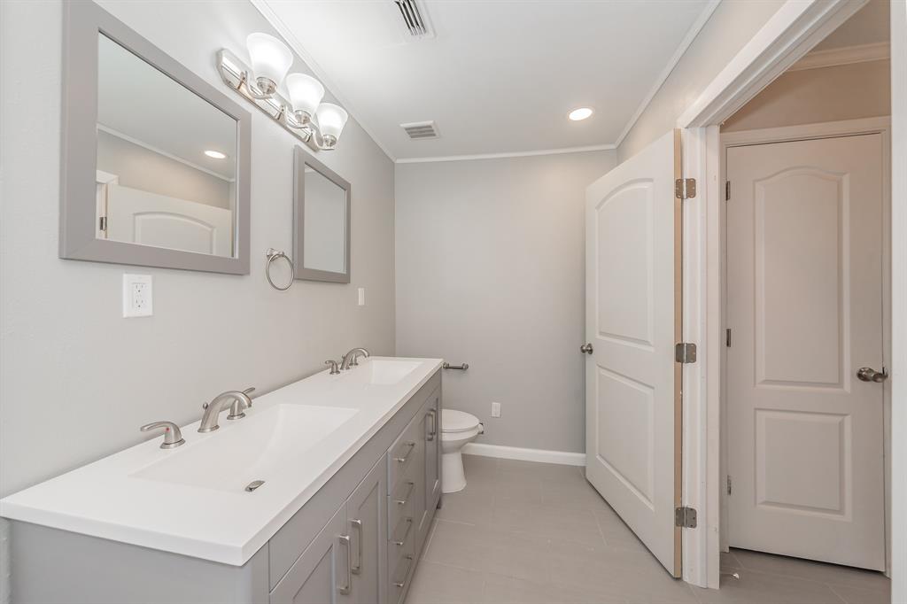 West Ft Worth Land Co - Residential Lease