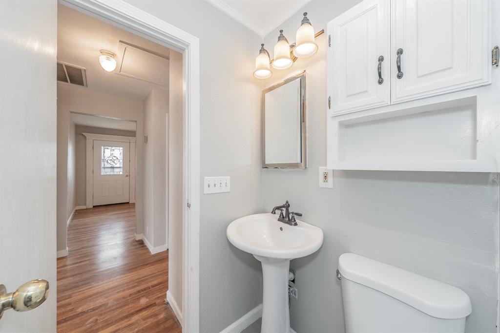 West Ft Worth Land Co - Residential Lease