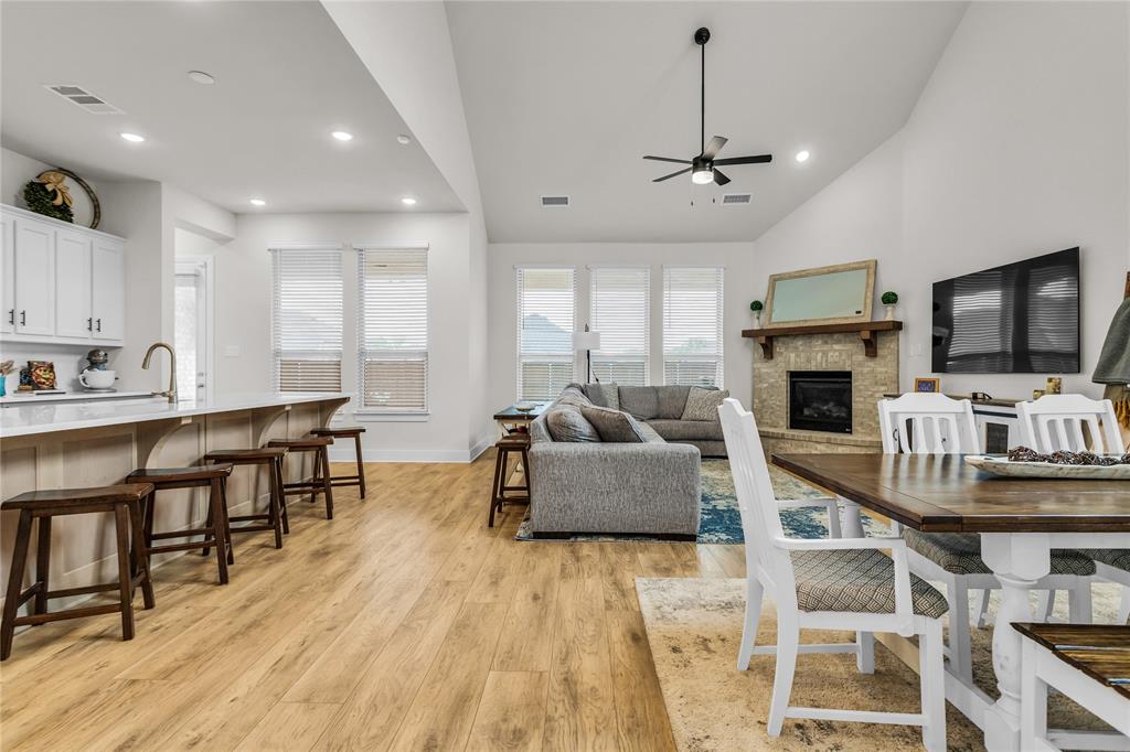 Monterra - Residential