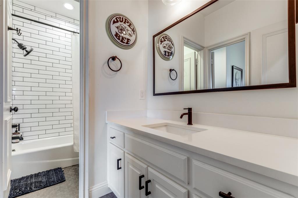 The Estates at Tour 18 - Residential