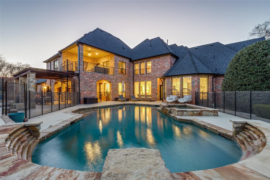 The Estates at Tour 18 - Residential