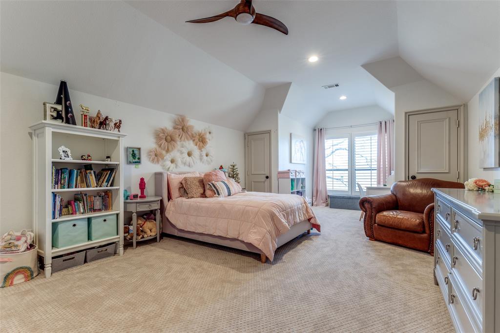 The Estates at Tour 18 - Residential