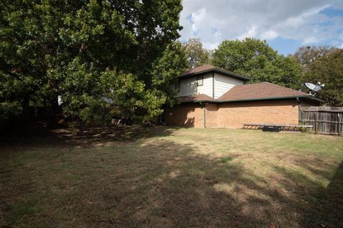 A home in Crandall