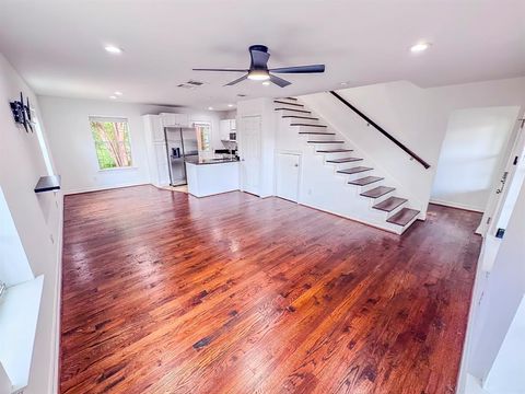 Tiny photo for 2809 Minert Street, Dallas, TX 75219 (MLS # 21279554)