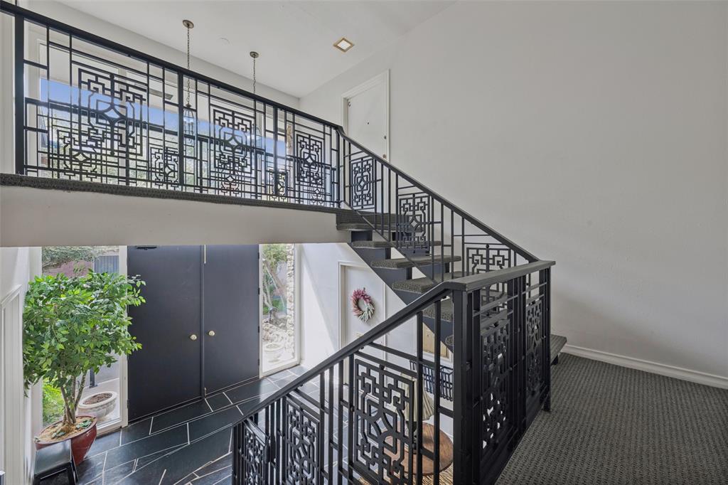 Park Carillon Condo - Residential