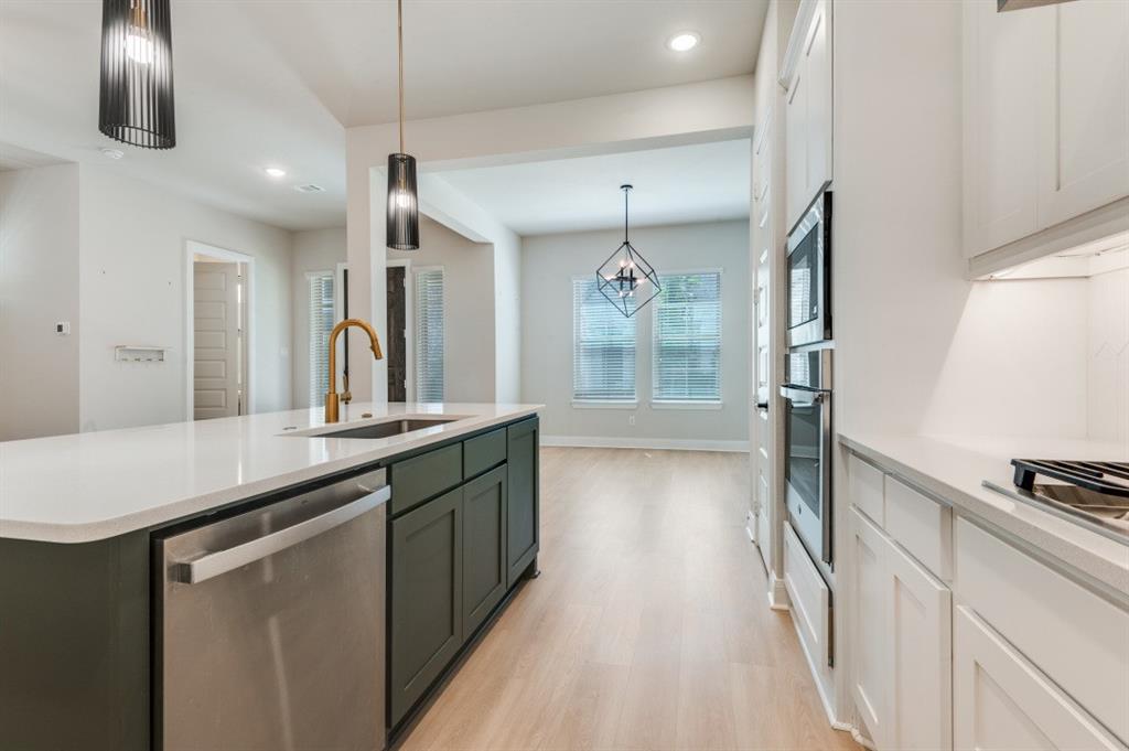 LAKESIDE AT VIRIDIAN - Residential