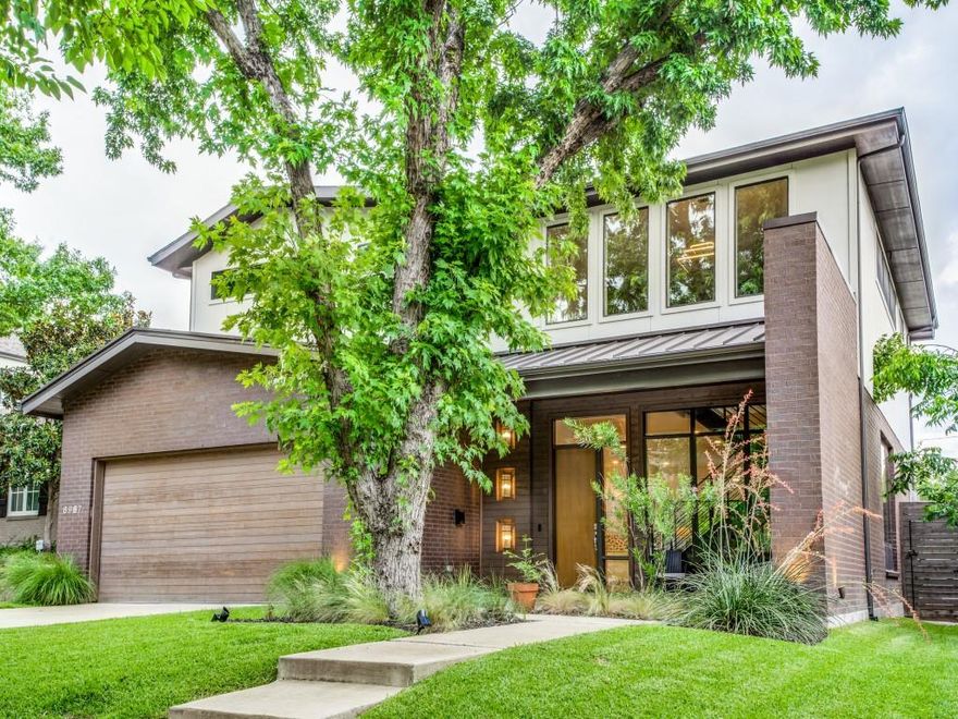 Step into this 2017 Keen Homes built soft contemporary home on a perfect tree lined block in Lakewood.The sleek white kitchen with oversized island, quartz countertops, stainless Dacor appliances and generous storage is the focal point of this open floor plan-perfectly designed for entertaining.Western Sliding doors help to bring the outdoors and indoors together.Spend the days sunning by the pool or relaxing by the fireplace on the covered back patio.The main floor features a guest suite with full bath, walk in butlers pantry and mudroom.Upstairs is the well appointed primary suite along with 3 additional bedrooms(all ensuite),upstairs game room and utility room.Gorgeous wood flooring, soaring windows and beautiful lighting is found throughout this stylish home.The garage includes an 240V Electric charging station.Close proximity to White Rock Lake and all East Dallas has to offer.