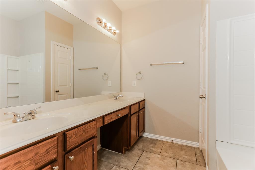 Centennial Place Add - Residential Lease