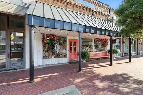 156 W Main Street Lewisville TX 75057