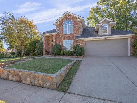 Photo of 3428 Pembroke Place, Bedford, TX 76021 (MLS # 21248333)