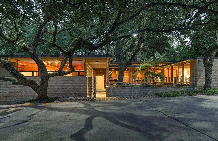 Meticulously designed midcentury showcases timeless elegance & unique features created by architect Howard Meyer on 1 acre in the heart of Preston Hollow. Seamless integration of indoor & outdoor spaces, allowing for a harmonious blend of nature & modern living. Carefully curated materials & finishes add touch of sophistication to every room. Gourmet kitchen featuring top-of-the-line appliances, bkfst bar, & large center island. Primary suite is a sanctuary, offering a private retreat, views & access to grounds. Addtl 4 beds are equally impressive, each w own unique charm. Expansive backyard is a tranquil oasis, complete w lush landscaping, swimming pool, lighted sport court, fire pit, & covered patio. With prime location & architectural significance, this midcentury modern gem is a rare find. Don't miss the opportunity to own a piece of architectural history in the heart of Dallas. Experience the timeless beauty & unparalleled craftsmanship of this Howard Meyer-designed masterpiece.