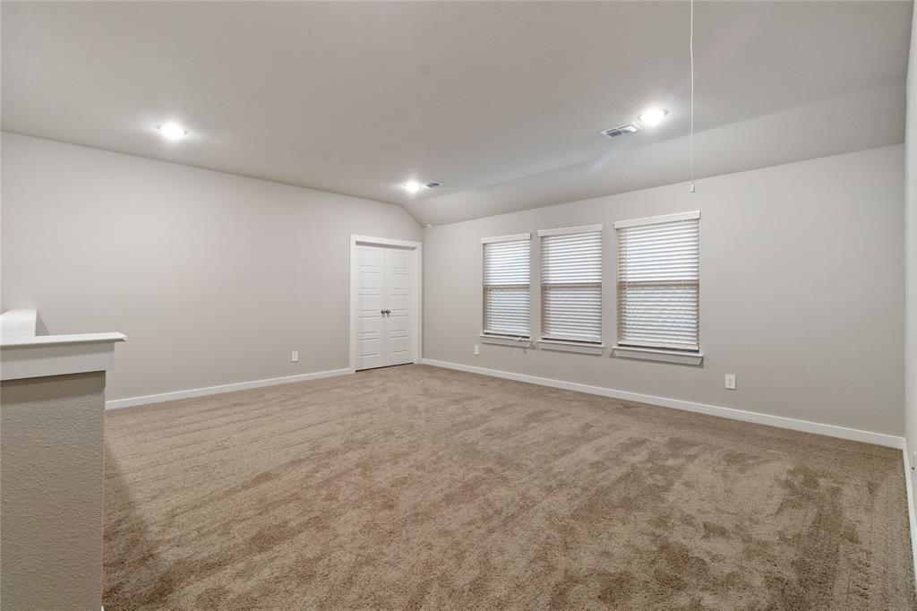 652 Congressional Avenue