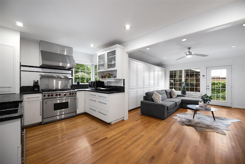 Hal Moseleys - Residential
