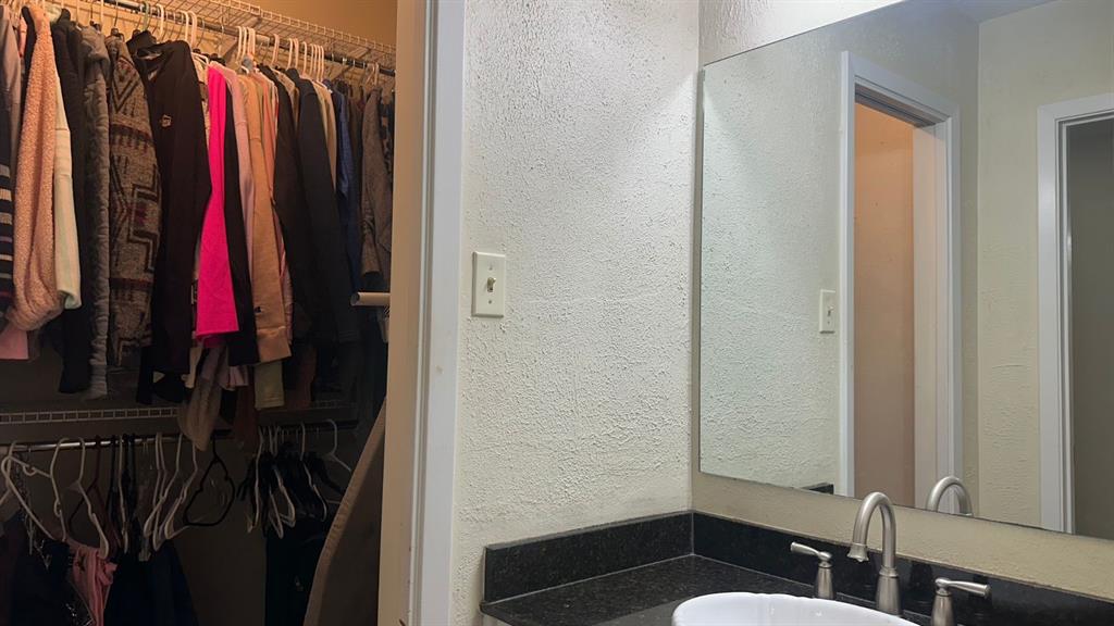 Dogwood Park Sub - Residential Lease