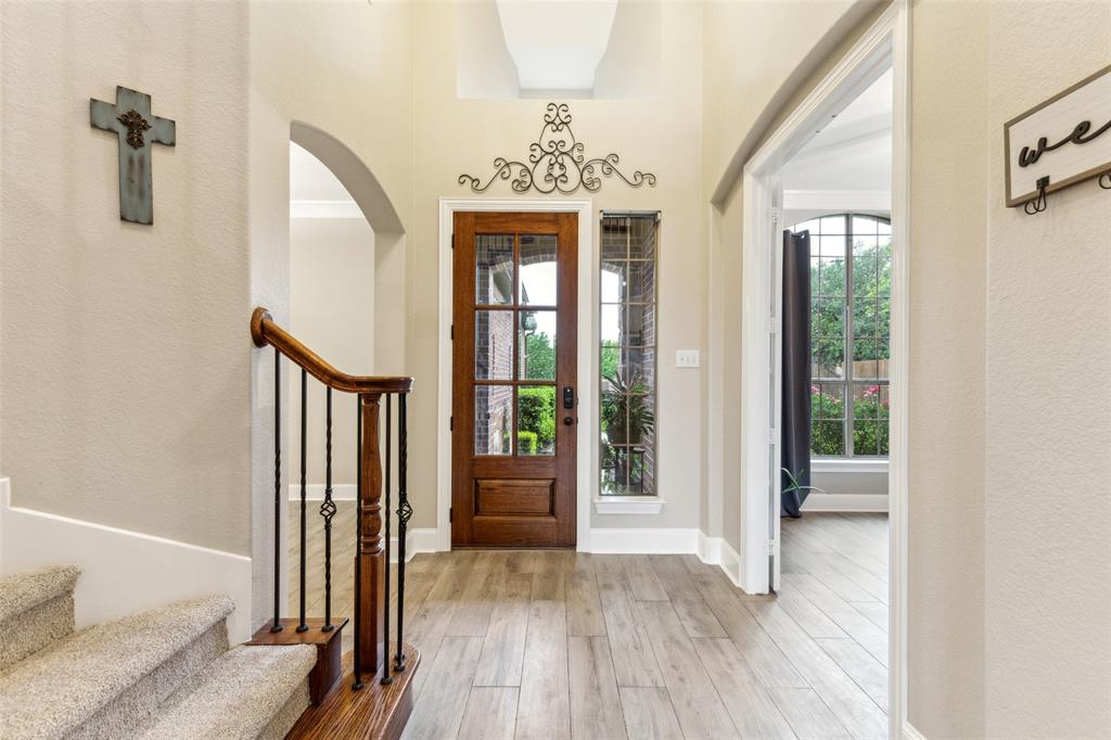 415 Northshore Court