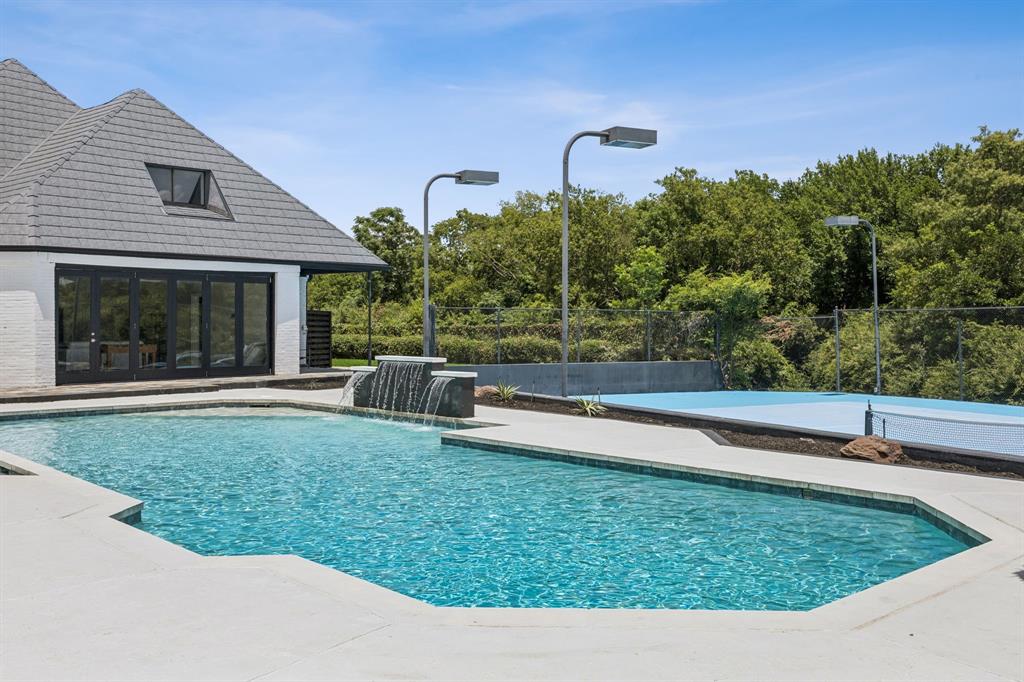 Williamsburg - Residential