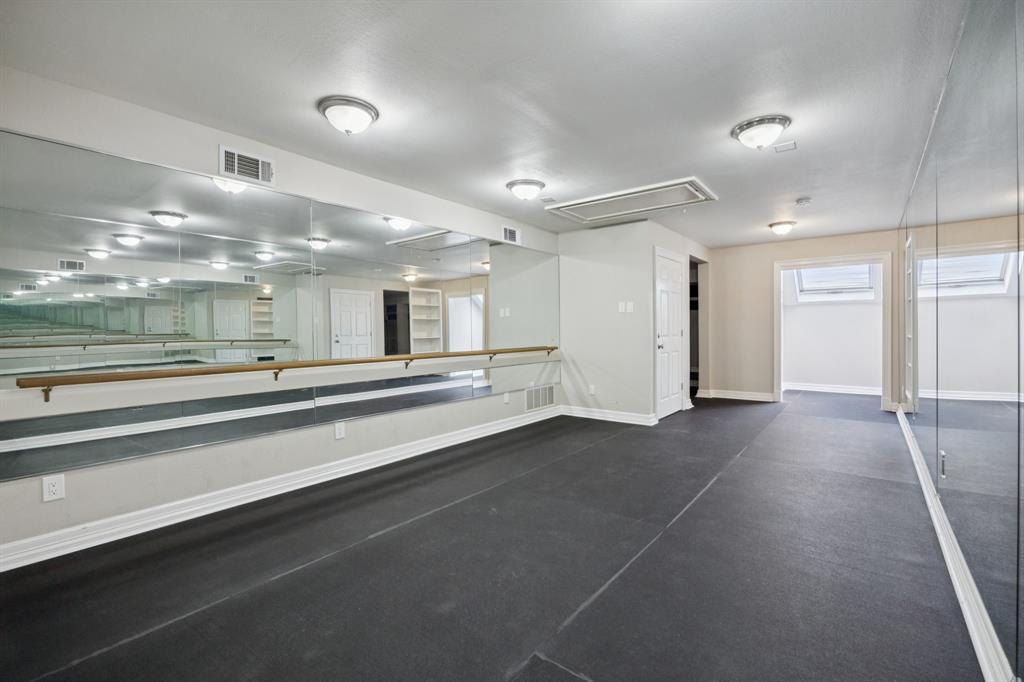 Williamsburg - Residential