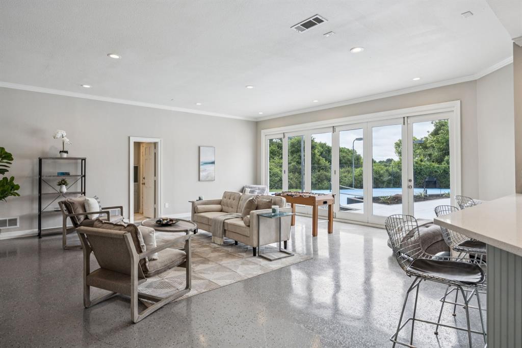 Williamsburg - Residential