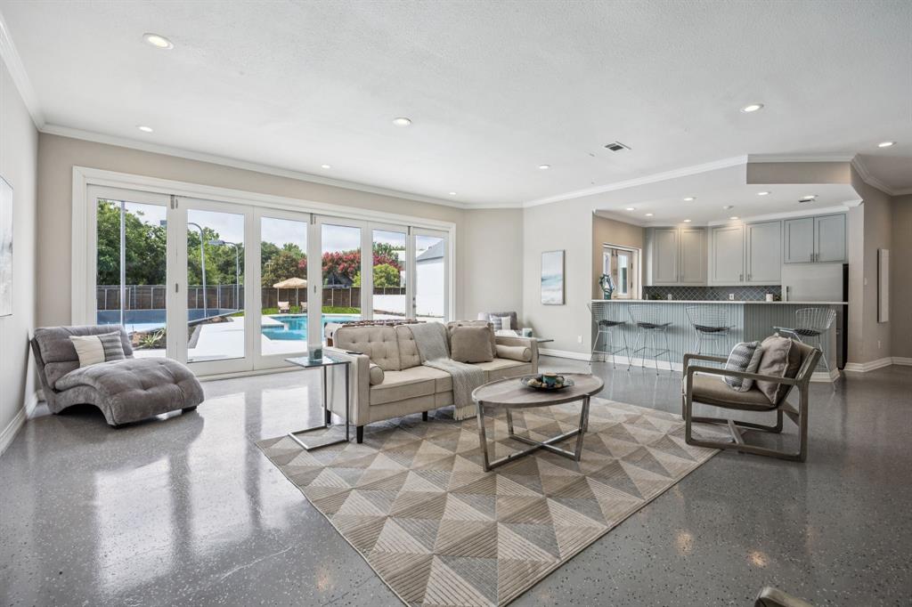 Williamsburg - Residential