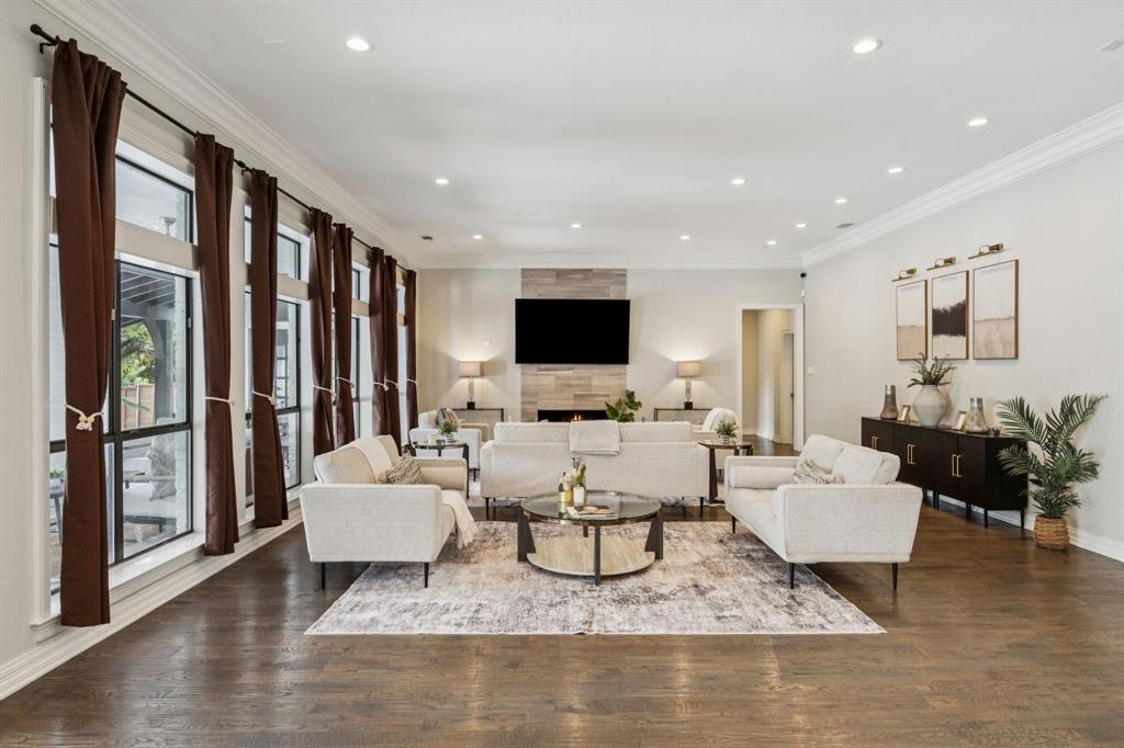 Williamsburg - Residential