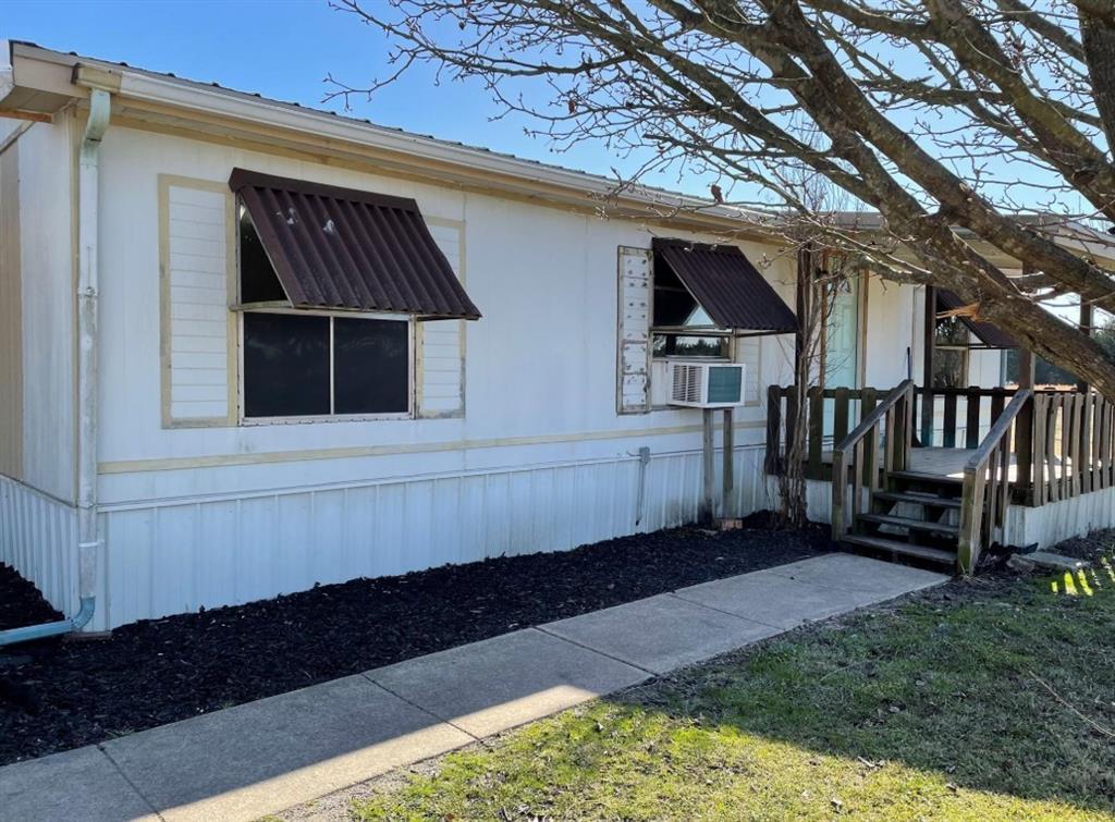 369 PRIVATE ROAD 4521