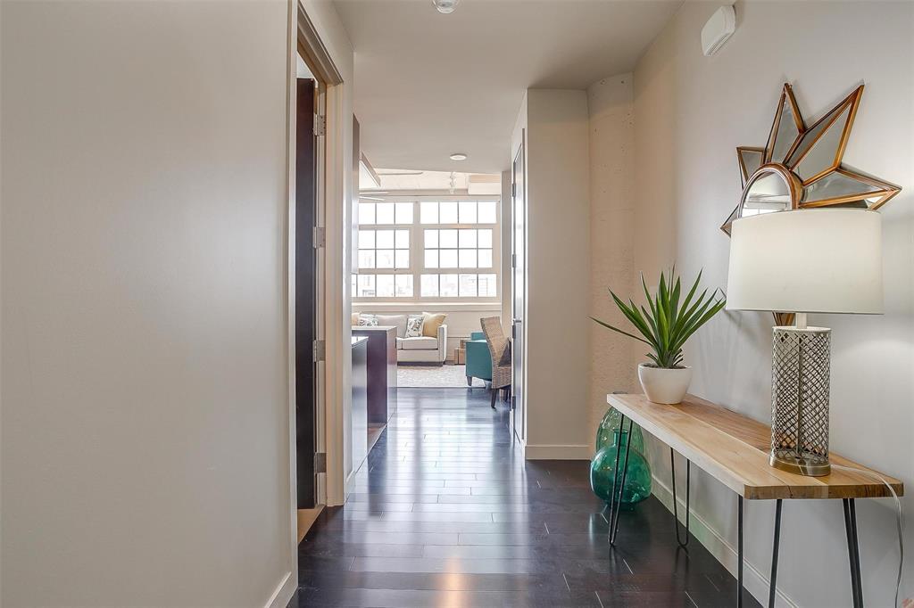 One Montgomery Plaza Residence Condo - Residential Lease