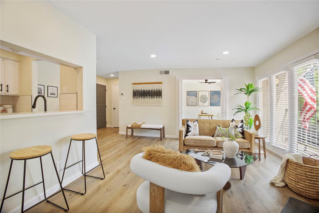 4303 Buena Vista St #201, Dallas, TX, 75205