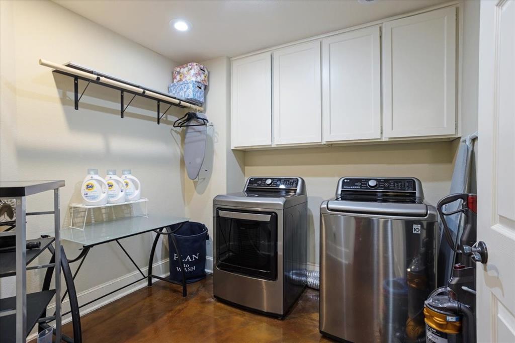 Shady Oaks Sub - Residential