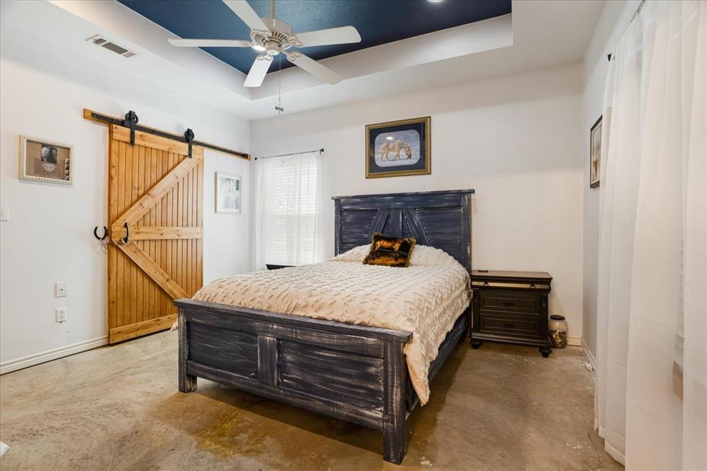 STANLEY EDWARD - Residential