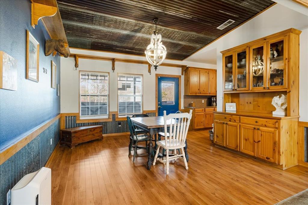 STANLEY EDWARD - Residential