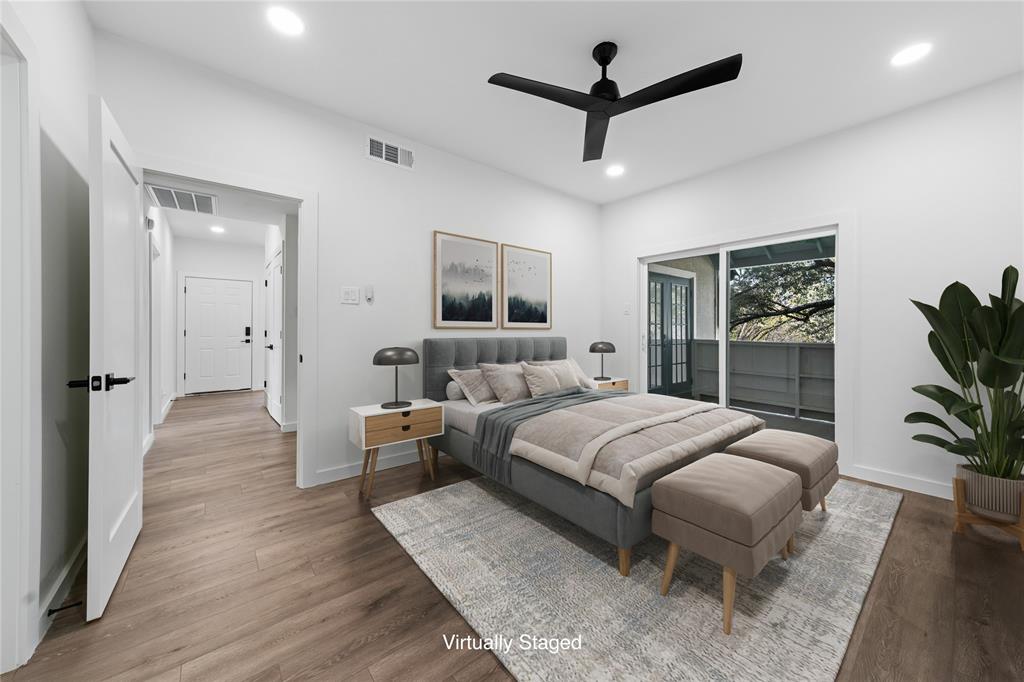 Woods On Park Lane Condos - Residential